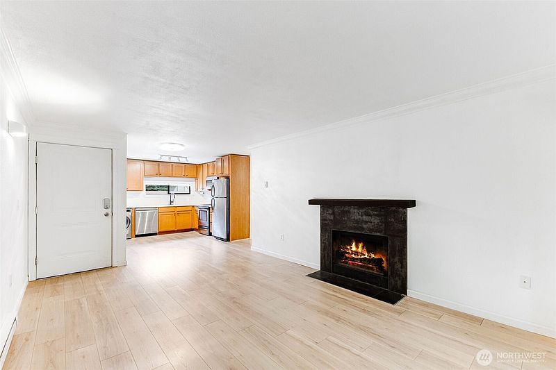 5th image of 23405 16th Avenue S #C203