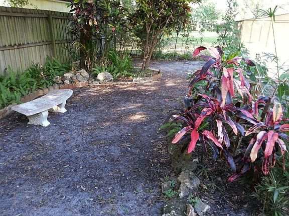 5th image of 3205 W Leila Ave