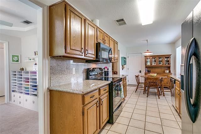 1st image of 306 Barclay Ave