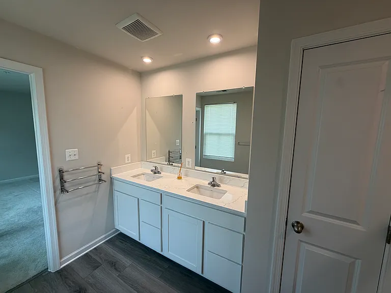 54 Goldspire Dr — Photo 21
