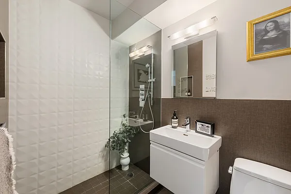 Sold by Compass | media 9