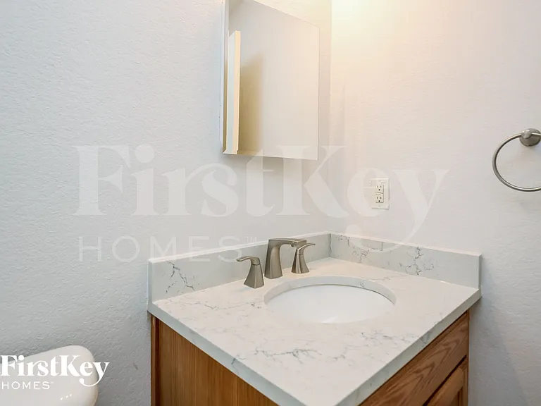 5308 Newcastle Ln — Photo 17