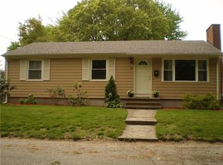 65 Lakeland Rd, Cranston, RI 02910