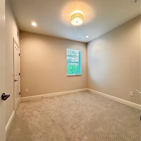 2646 Seychelles Cir #2701 — Photo 12
