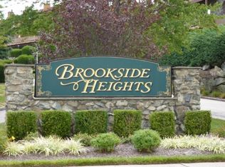 2L Brookside Hts, Wanaque, NJ 07465