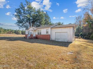 9626 State Highway 50, Maple Hill, NC 28454