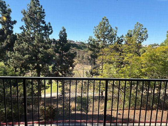 4th image of 7835 Cowles Mountain Ct Unit B18