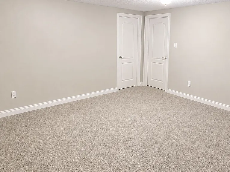 139 South Dr — Photo 10
