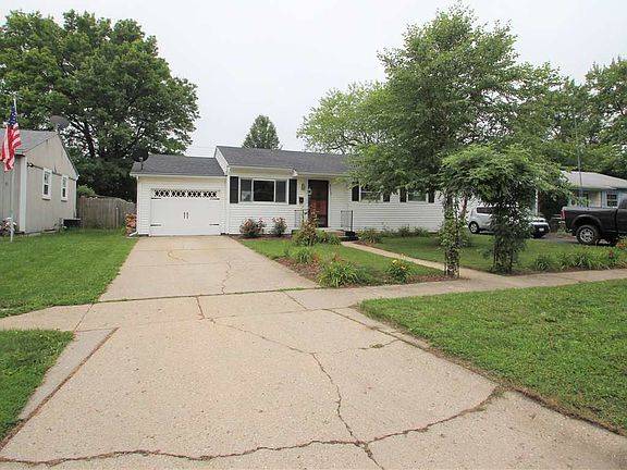 4th image of 1711 Evans Ave