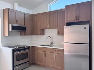 5809 E Barbanell St #A, Long Beach, CA 90815
