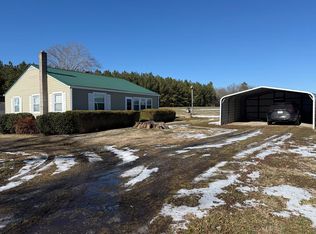 217 Straightstone Rd, Gretna, VA 24557