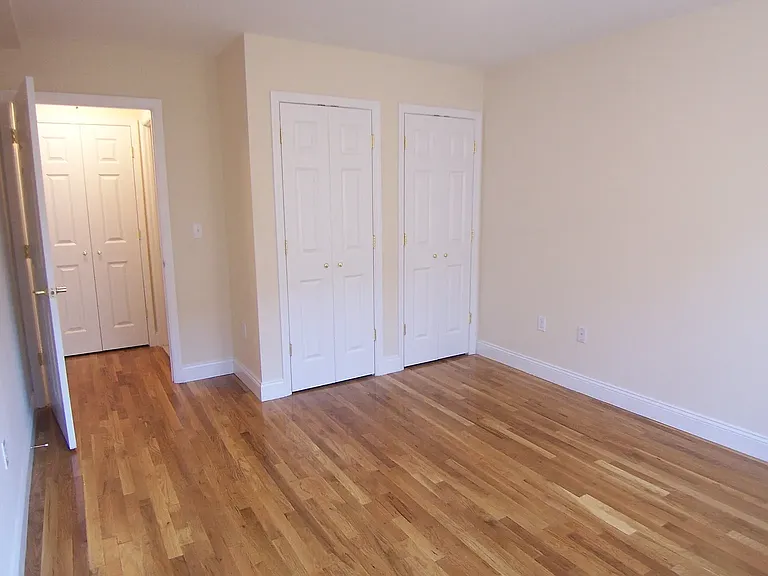 29 Cooper St #5C — Photo 3