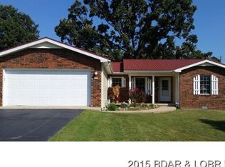 19275 Greenwood Ridge Rd, Lebanon, MO 65536