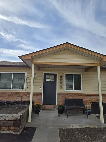2224 W Hillside Ave Photo 1