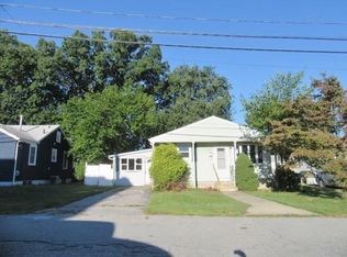 15 McGuire Rd, North Providence, RI 02904