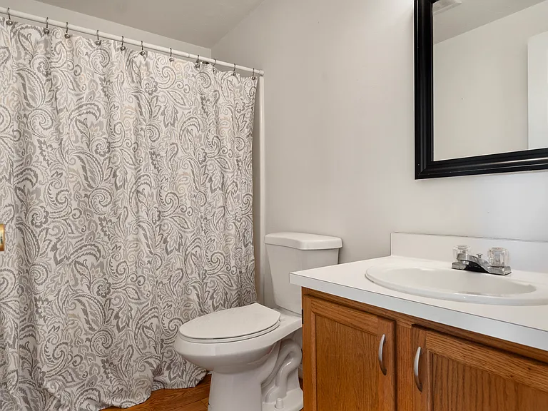 22 Mount B1 Vernon — Photo 16