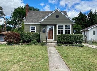 327 E La Salle Ave, Royal Oak, MI 48073