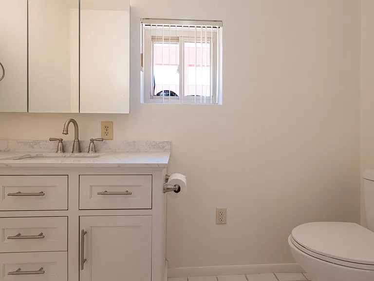 1560 N John Adams St — Photo 5