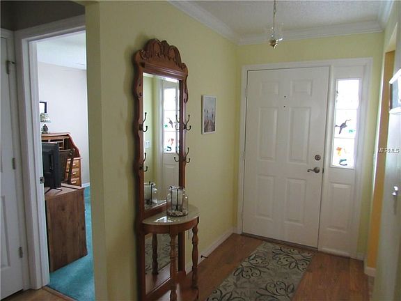 4th image of 706 Melendez Way