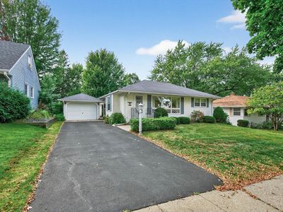 1277 Hall Ave, West Saint Paul, MN, 55118