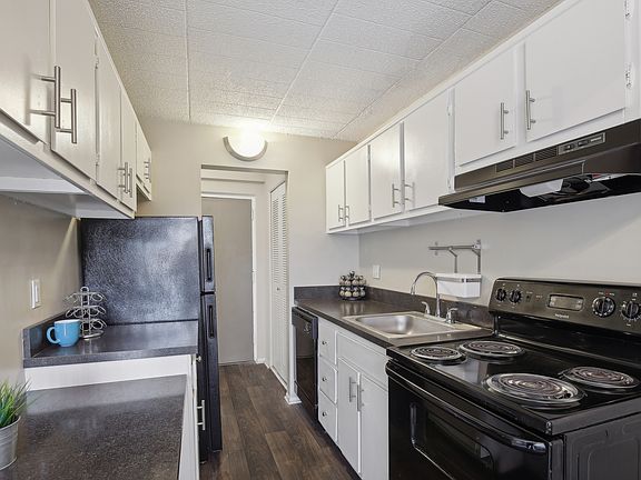 2nd image of 6501 Yale St #2408