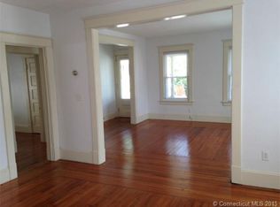 10 Raymond St, New London, CT 06320