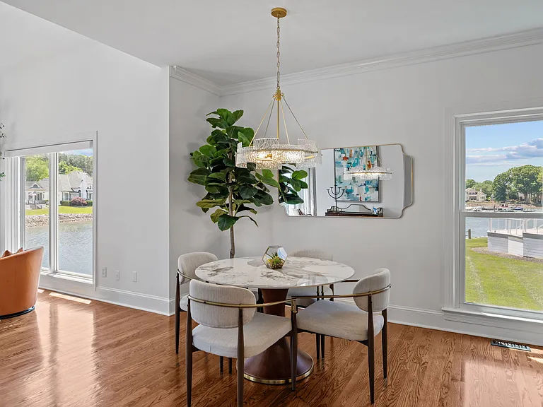 7322 Swansea Ln — Photo 45
