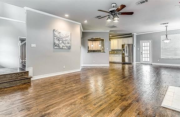 5th image of 1836 Stewart Dr