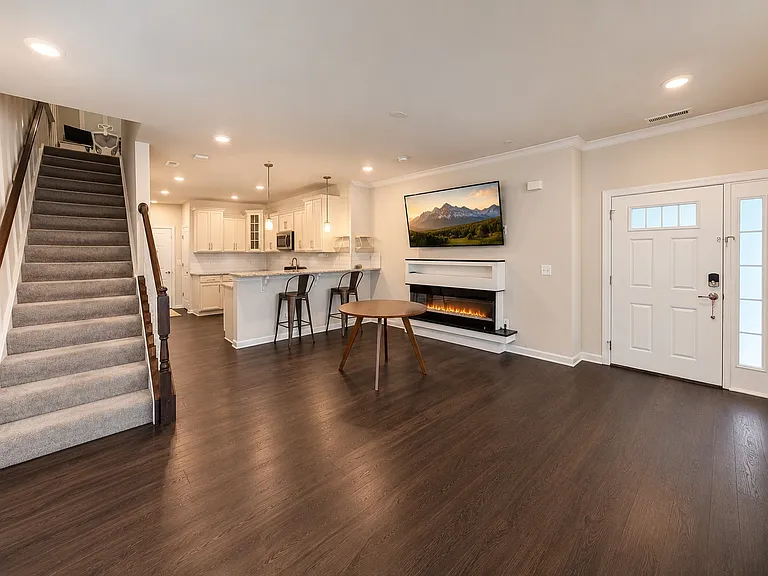 4930 Macdonough Pl — Photo 3