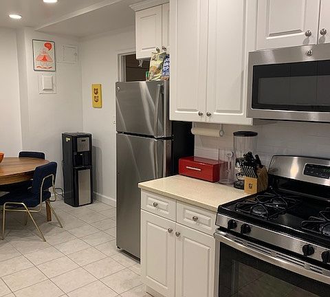 4th image of 210 W 101st St APT 2K