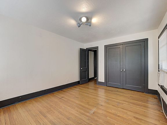 3rd image of 408 Chautauqua Ave #4