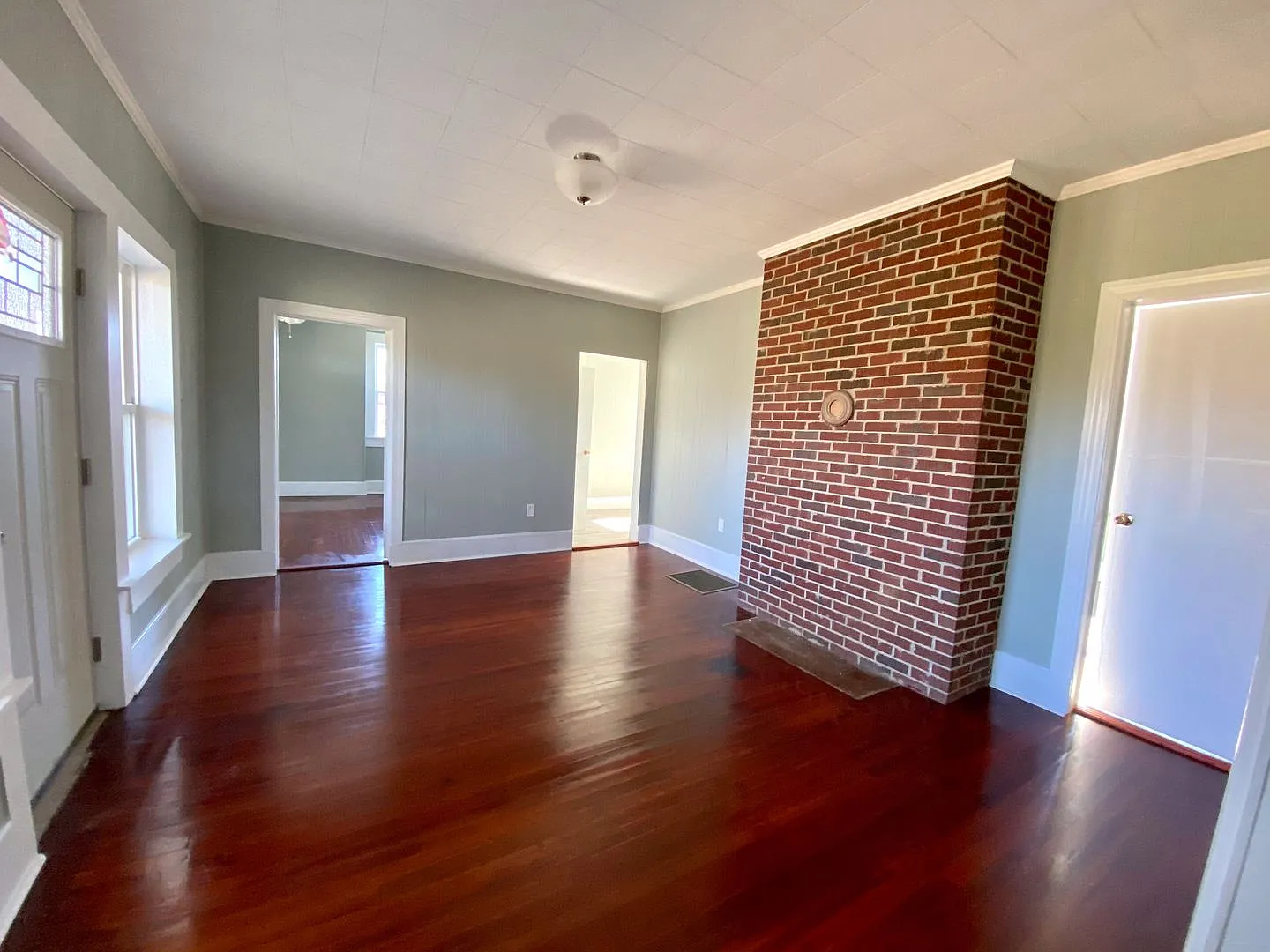 3 bed/ 2 bath house in Seneca — Photo 3