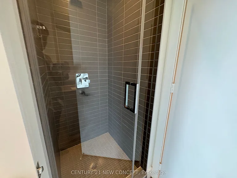 7 Grenville St #4605 — Photo 11
