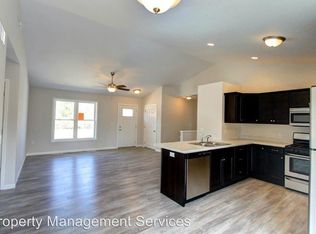 30096 Holben Woods Ln, Elkhart, IN 46516