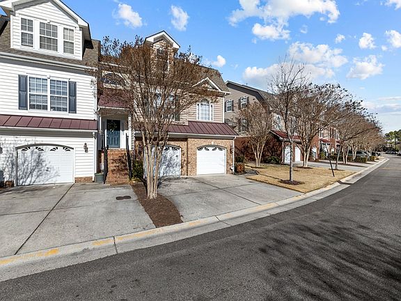 2nd image of 4500 Barkingdale Dr