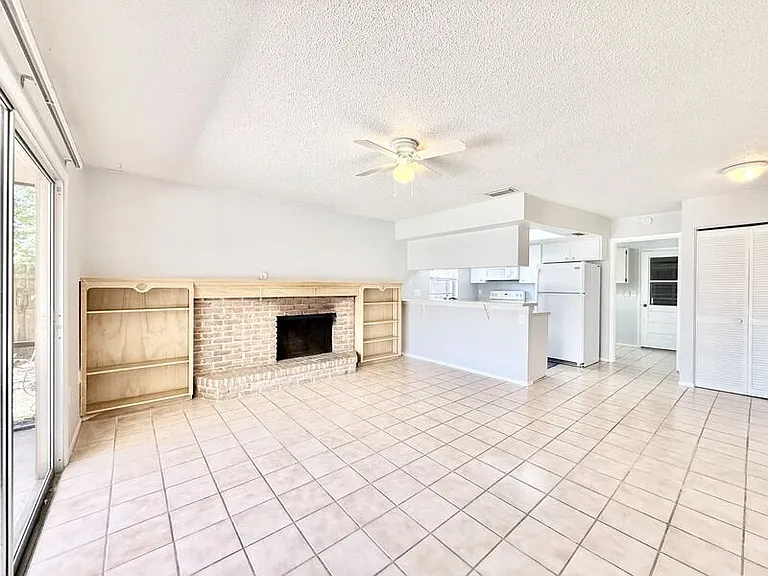 3777 Gatewood Dr — Photo 17