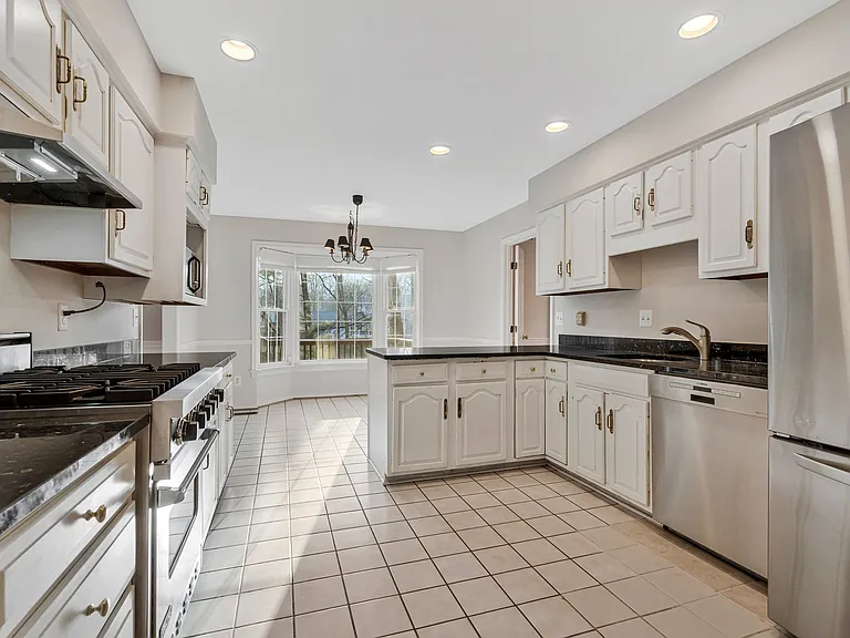 1215 Delta Glen Ct — Photo 19