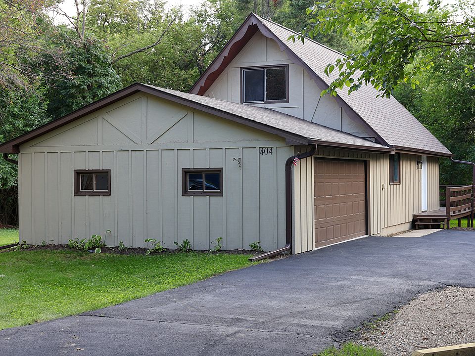 1st image of 404 Atlantic Dr NE