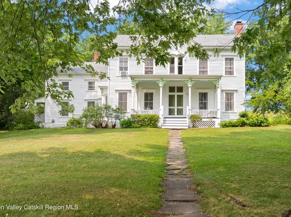 333 Co Rd 9, Ghent, NY 12075