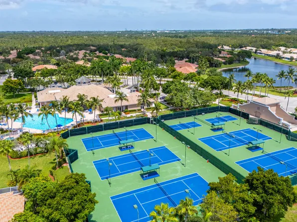 8816 S San Andros, West Palm Beach, FL 33411