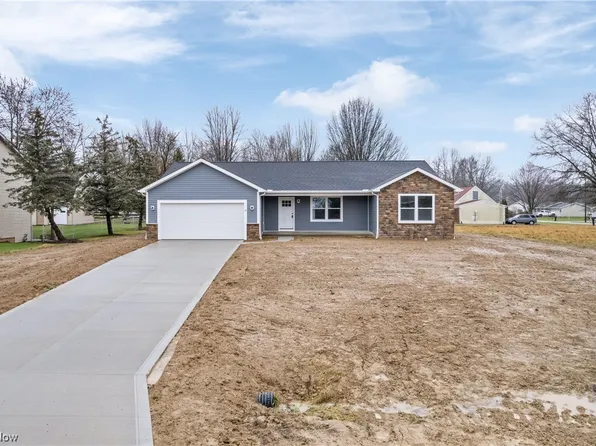 18 Stoll Dr, Marshallville, OH 44645