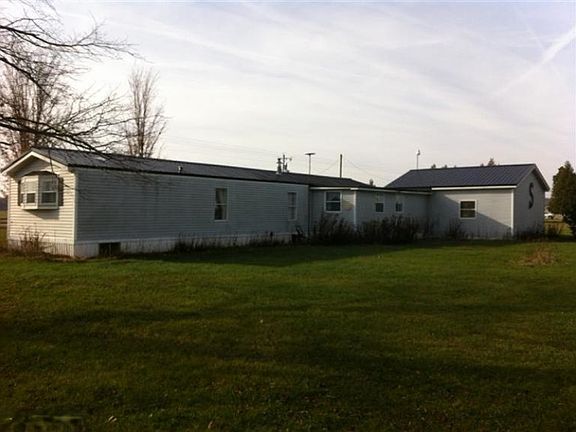 3rd image of 6933 E Tamarack Rd