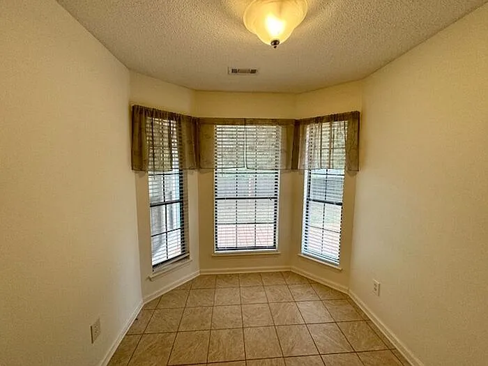 129 Telluride Dr — Photo 16