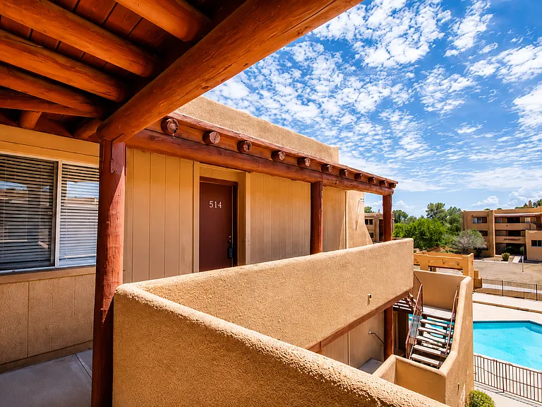 1810 E Blacklidge Dr #514 — Photo 6