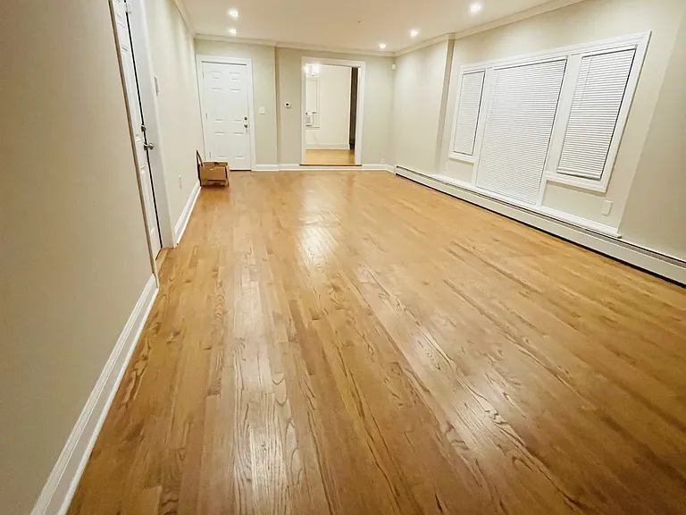 958 Middlesex Tpke — Photo 11