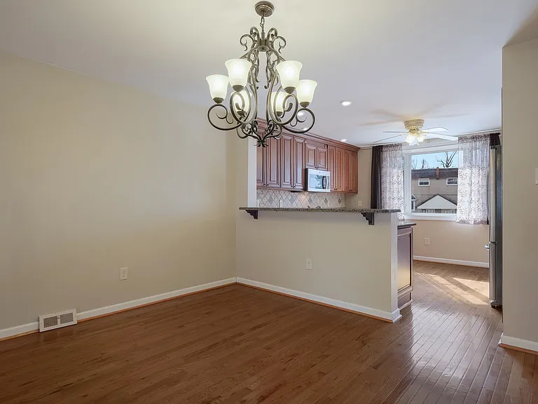 12010 Millbrook Rd — Photo 17
