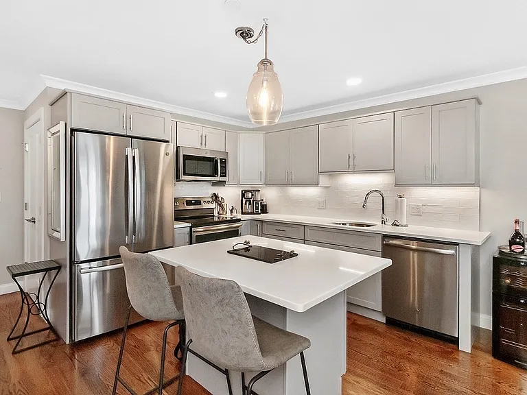 1789 Centre St #405 — Photo 3