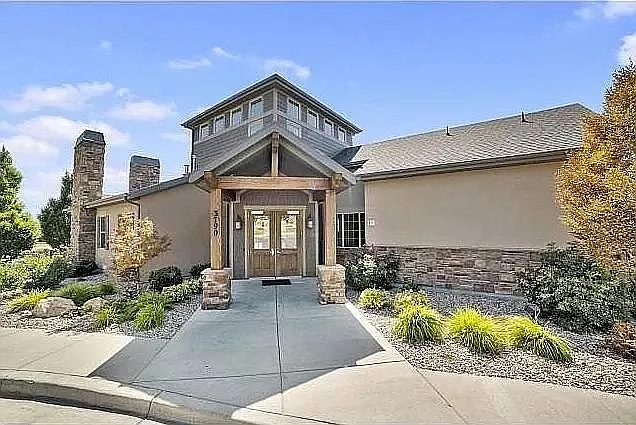 3222 W Manor View Dr — Photo 19