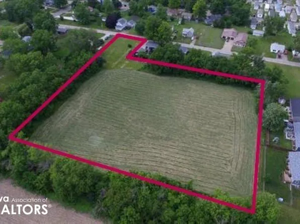 1324 Davis Ave, Grinnell, IA 50112