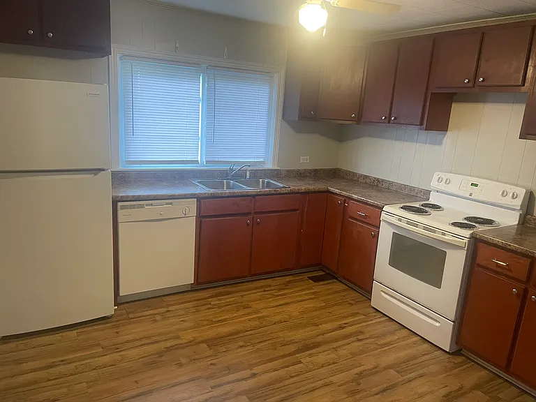 355 Flat Rock Rd #355 — Photo 7